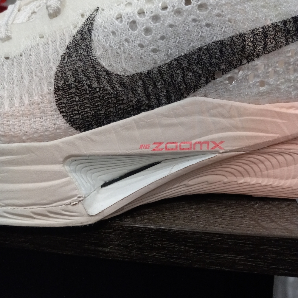 Nike ZoomX Vaporfly Next% 3 Sail Black Crimson Tint Woman Shoes Size 8.5 - Picture 12 of 16